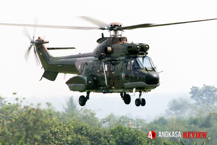 helikopter super puma buatan indonesia