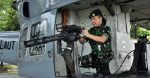 Senapan Otomatis M134 Gatling dipasang di helikopter Bell 412EP