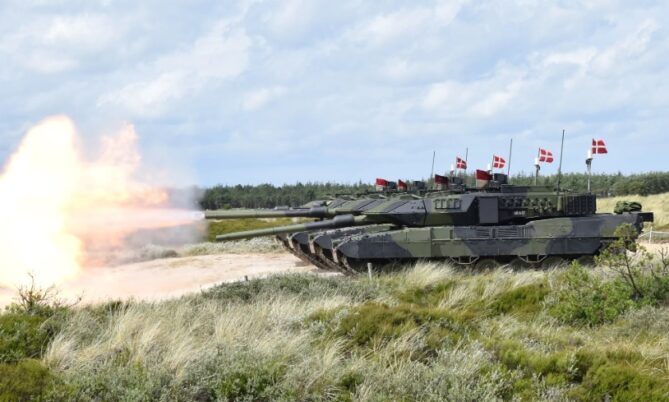 Tank Leopard 2A7 Denmark