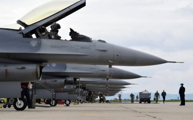 F-16 USAF di Rumania