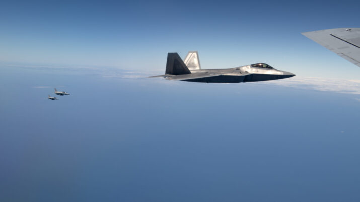 F-22 kunjungi Filipina