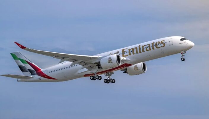 Emirates A330-900