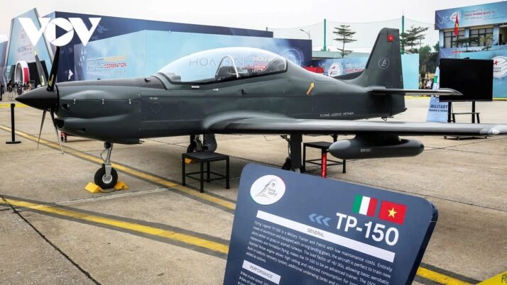 Pesawat latih TP-150 buatan Vietnam